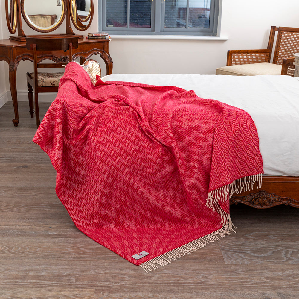 Merino & Cashmere Throw | Raspberry and Cream Herringbone | Large