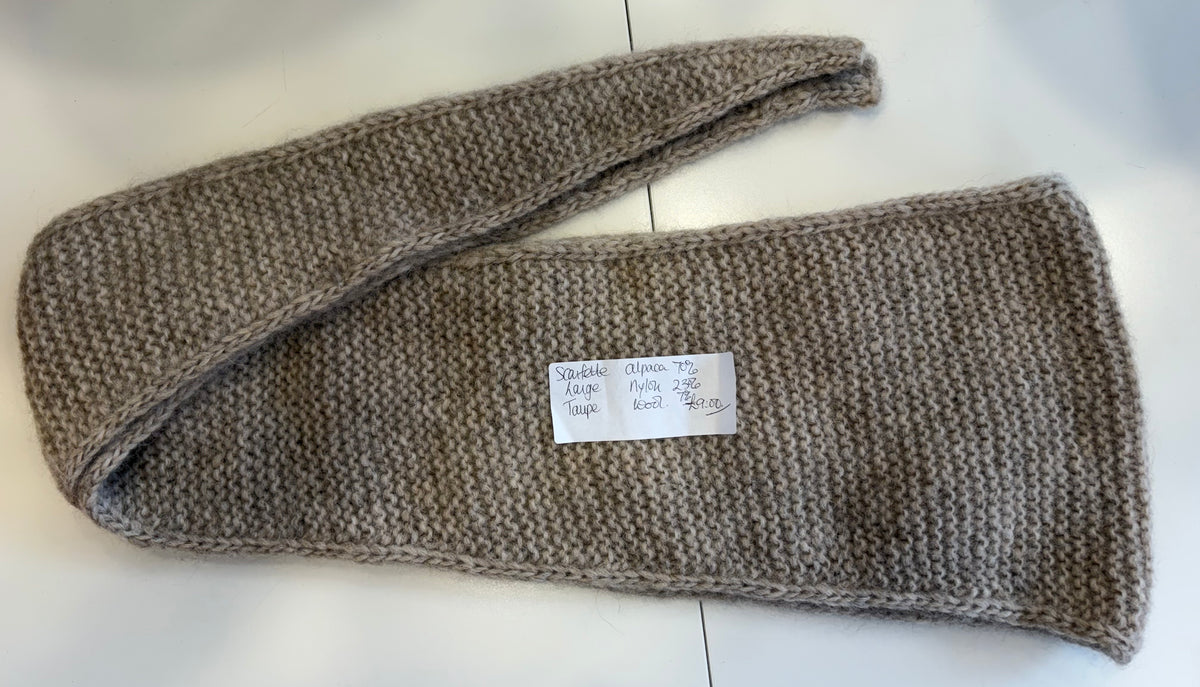 Sophia Handknitted Large Scarfette Taupe