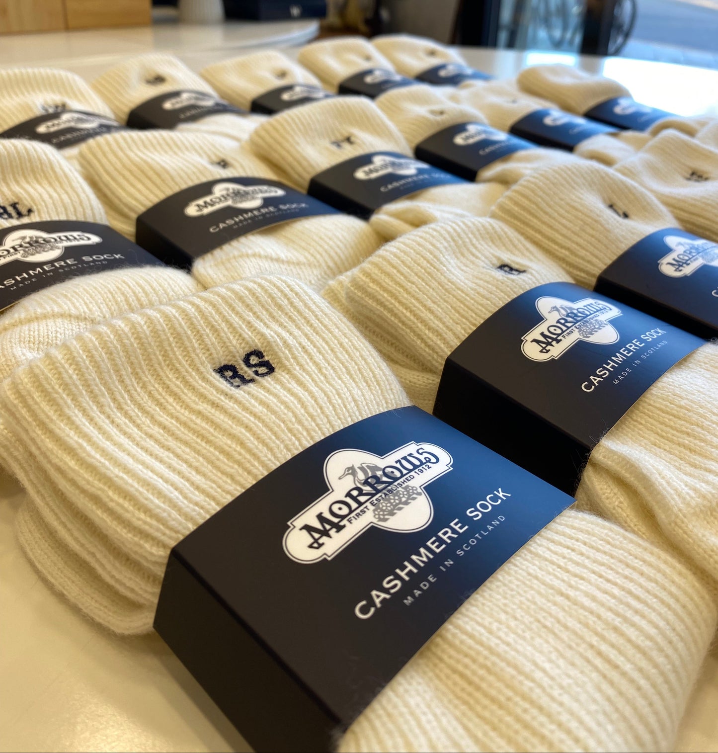 Ladies Cream Cashmere Bed Socks
